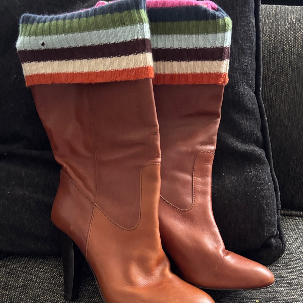Coach Brown Leather Boots with Multicolor Knit Cuff size 7.5 never worn
